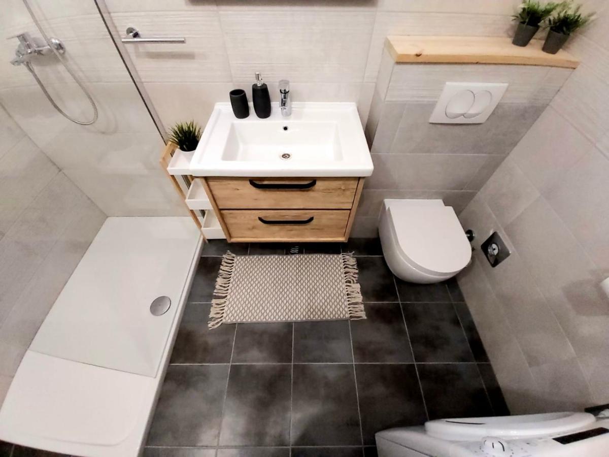 Guest House Adriatic سبليت المظهر الخارجي الصورة