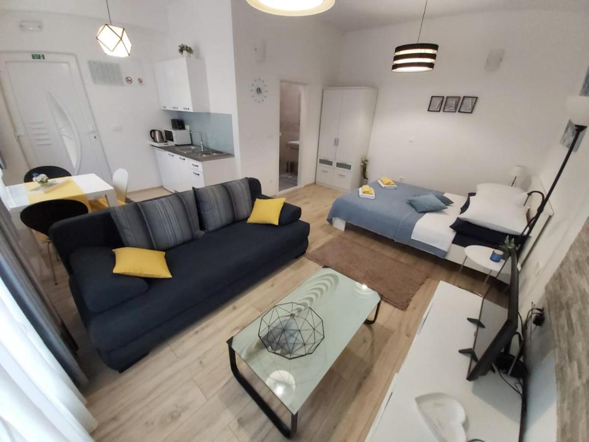 Guest House Adriatic سبليت المظهر الخارجي الصورة